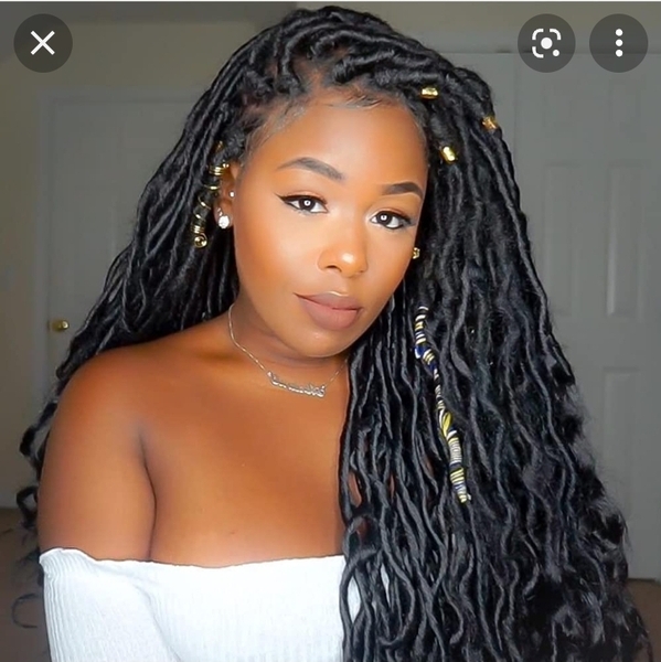 My sister wants me to change my hair for her wedding. Reasonable or unreasonable?