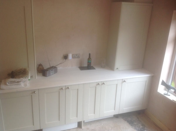 Hiding the washing machine and tumble dryer