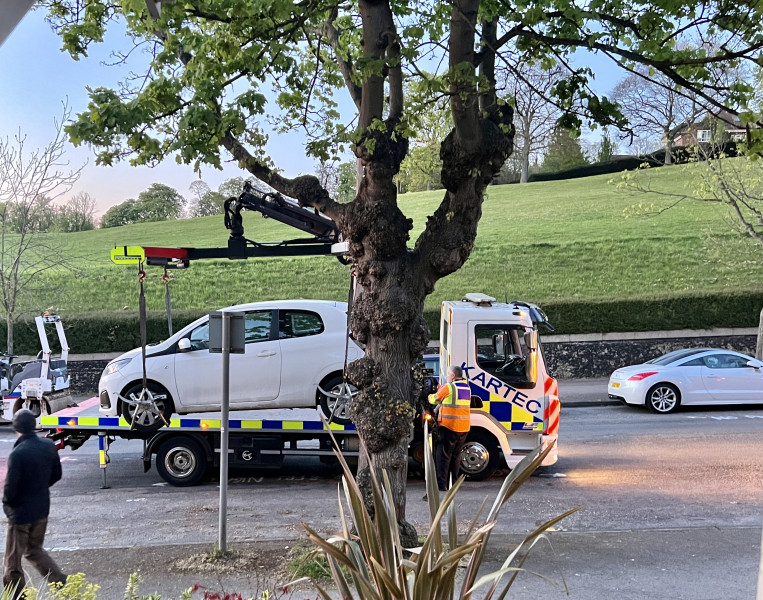 Does parking on a closed road count as a live parking thread? 😁