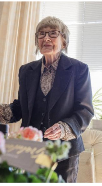 Les Parisiennes des Mamansnet: Maids Cosplaying as Schoolboys are Going to Get Themselves Cancelled by North Korea