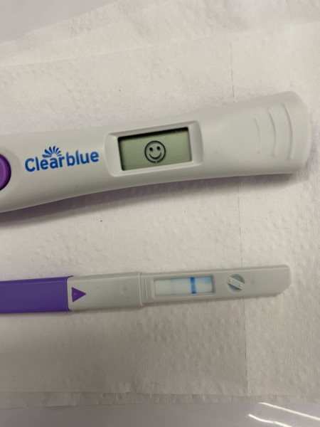 Clearblue Ovulation Test - Flashing Smily Face
