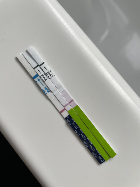 HELP! Is this a faint positive 10dpo?