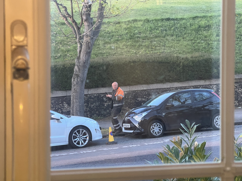 Does parking on a closed road count as a live parking thread? 😁