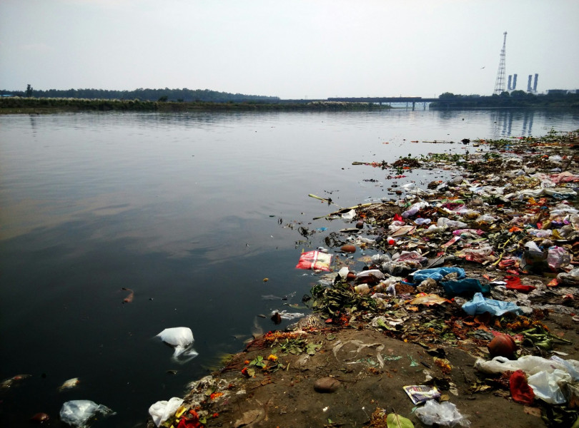 Who is in the wrong here????