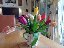 Come on in, chat thread