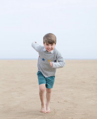 Royal Style: tiaras diamonds and bling, peplums and ruching not our thing