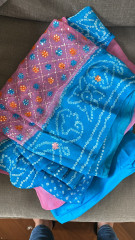 Machine-washable baby-sick-proof sari?!
