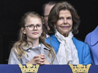 Royal Style: tiaras diamonds and bling, peplums and ruching not our thing