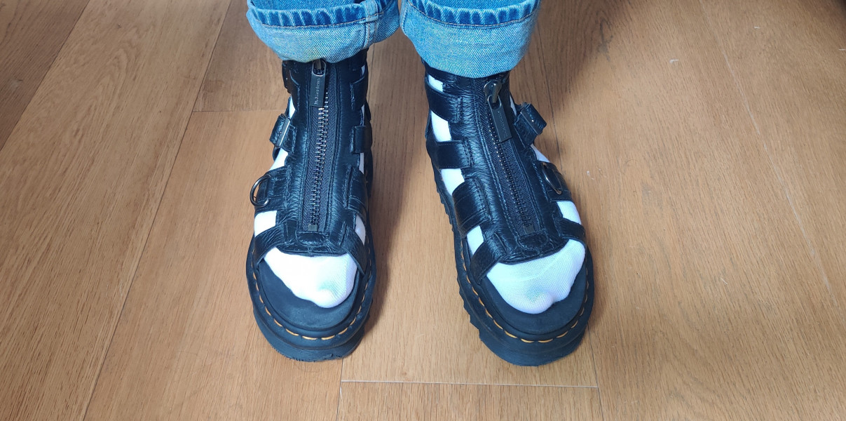 Is this the most OFFENSIVE fashion faux pas?