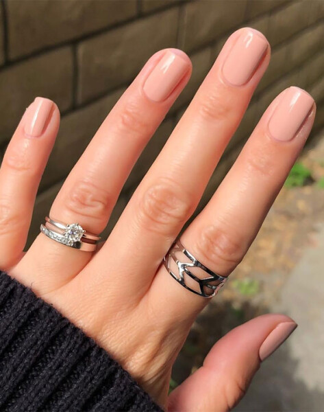 Nails for engagement 