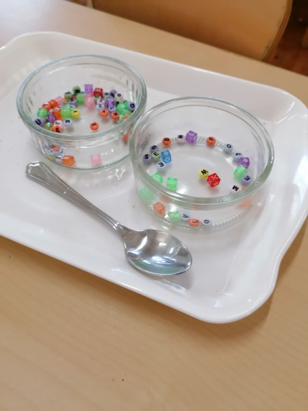 To be conflicted about nursery - montessori vs standard 
