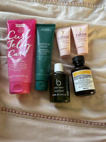 Are you addicted to beauty products? If so, please join - we are "Beauty addicts anonymous" 💜