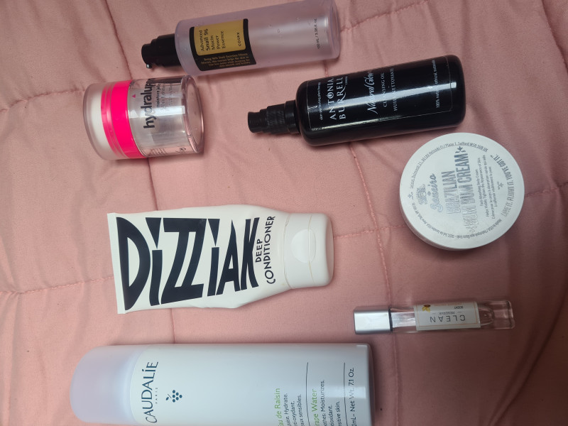 Are you addicted to beauty products? If so, please join - we are "Beauty addicts anonymous" 💜