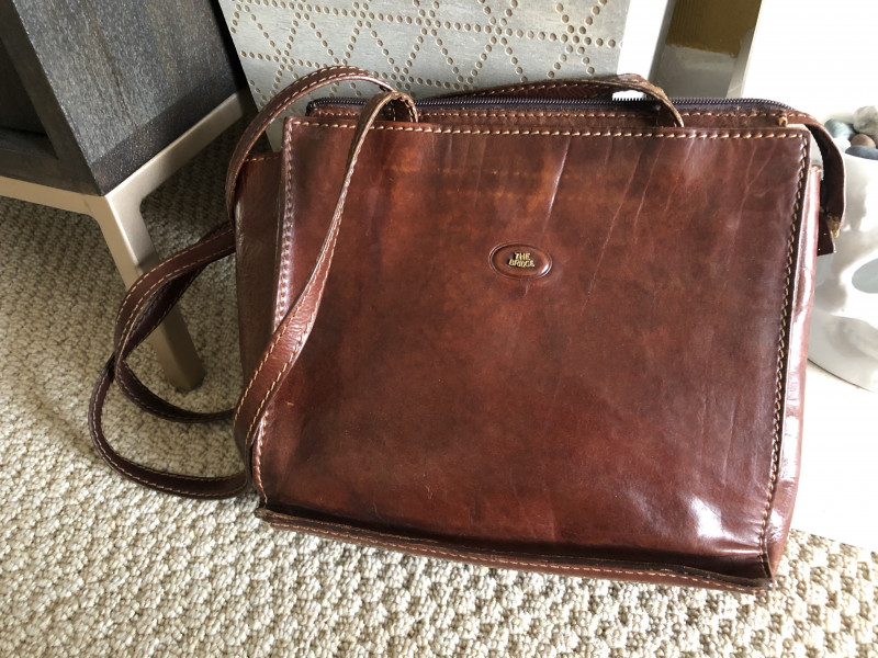 Charity shop bargain; I’m surrounded by family & friends who don’t appreciate 😆