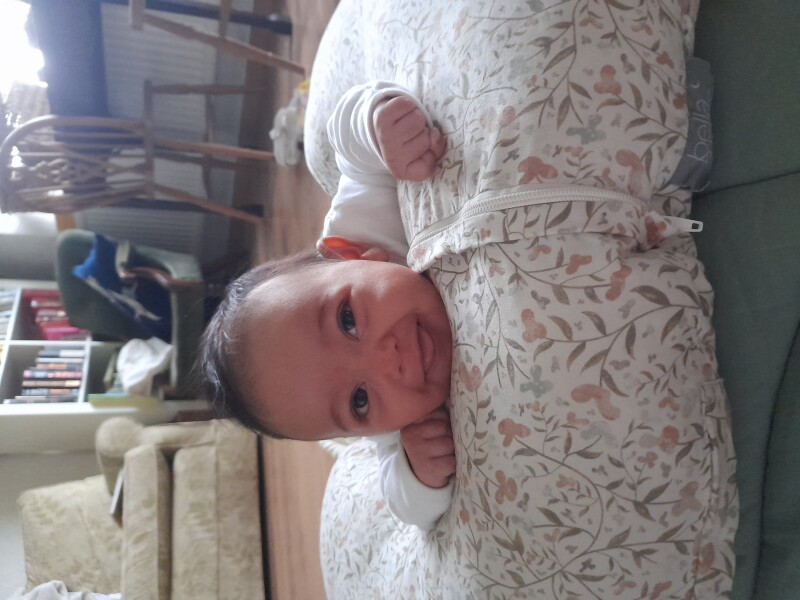 Newborn baby won't nap in cot