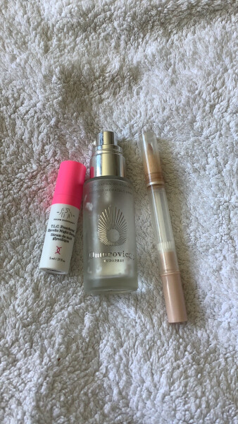 Are you addicted to beauty products? If so, please join - we are "Beauty addicts anonymous" 💜