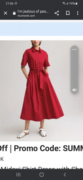 Do you think this dress looks like a uniform?