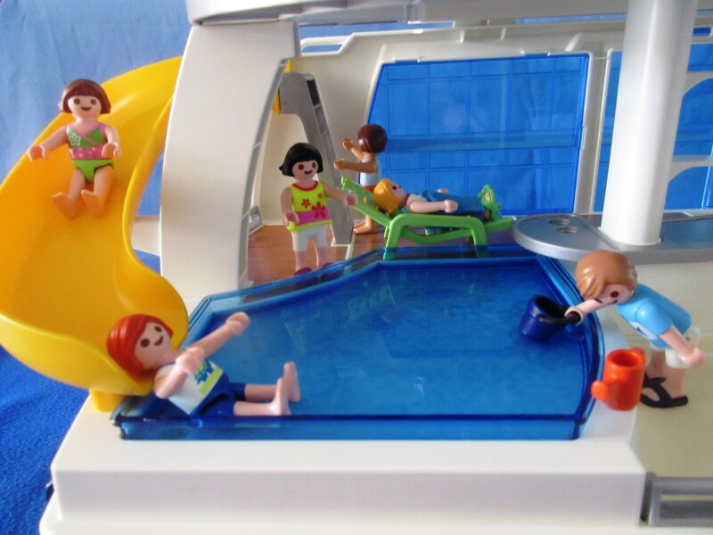 Playmobil test thread