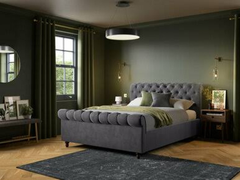 In need of inspiration for new bedroom (bed photo) 
