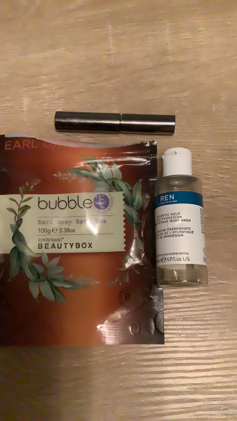 Are you addicted to beauty products? If so, please join - we are "Beauty addicts anonymous" 💜