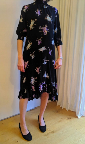 Is this a day dress or evening dress?