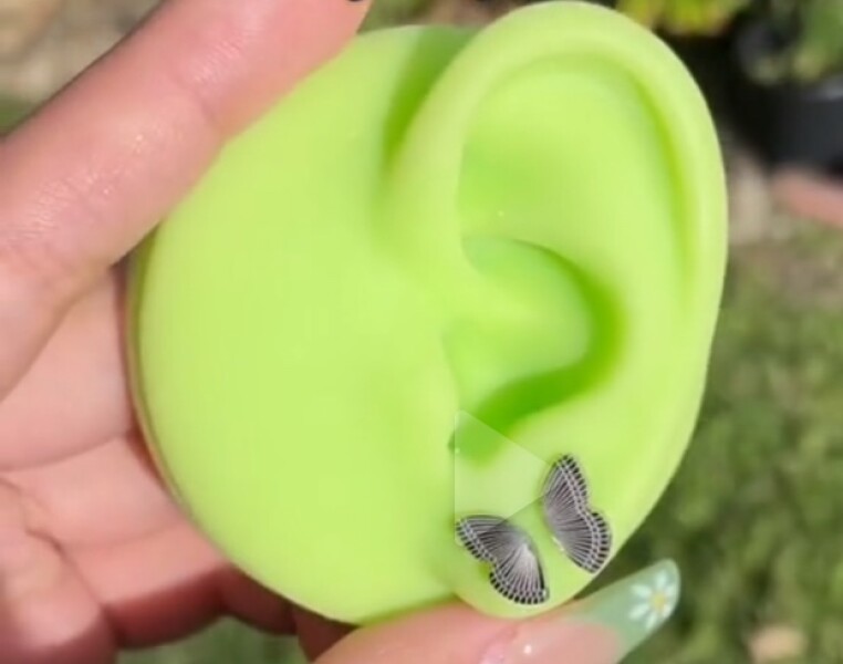 Where can I get earrings like these ones?