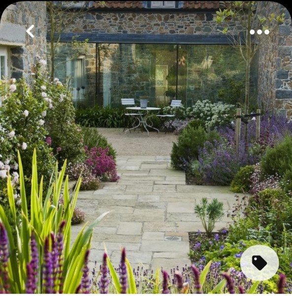 Tiny courtyard garden thread