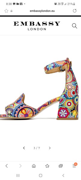 Similar sandals help..