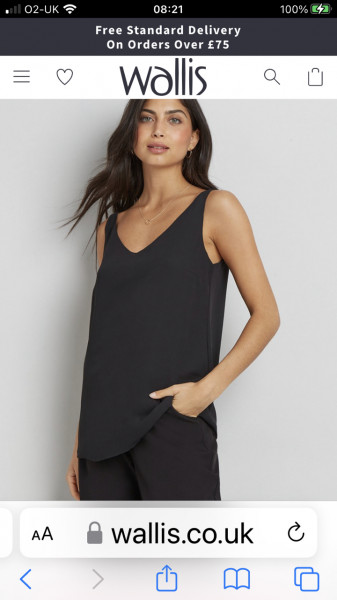 Help, please. Smartish office wear... Size 18/20 with tummy! 
