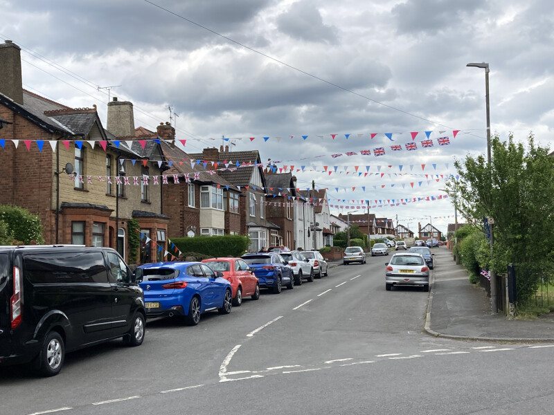 is anyone putting bunting outside my house?
