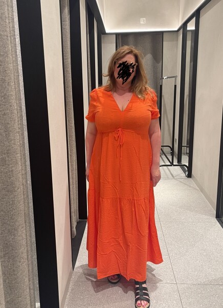 Will this work for a wedding in the Caribbean I’m top heavy!