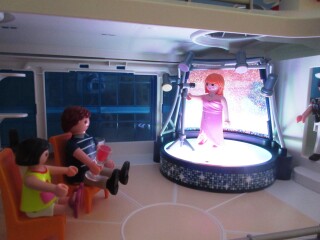 Playmobil test thread
