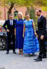 Royal Style - make way for the Platinum Jubilee, tiaras are a necessity