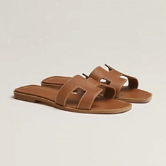 The definitive day to evening holiday sandal???