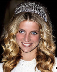 Royal Style - make way for the Platinum Jubilee, tiaras are a necessity