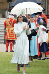 Royal Style - make way for the Platinum Jubilee, tiaras are a necessity