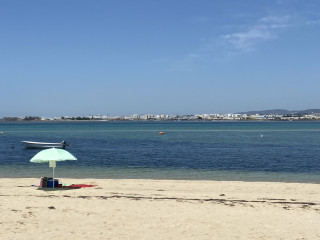 Algarve - apparently there are islands off the coast?  Anyone been?