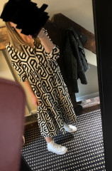 What are you wearing today.. skipping into Spring