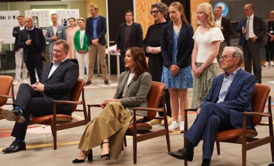 Royal Style - make way for the Platinum Jubilee, tiaras are a necessity