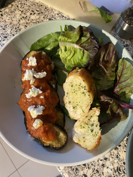 I don't know what to do with this aubergine