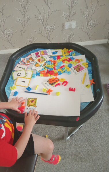 Trapped toddler parents: support through winter and beyond