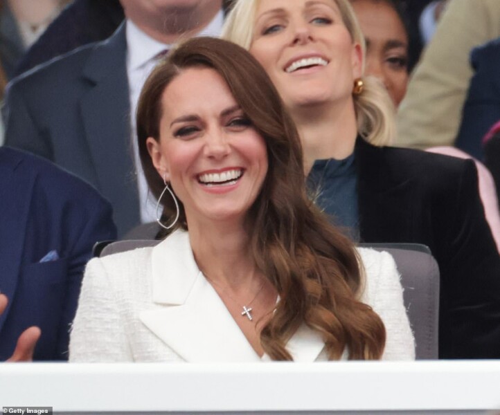 Royal Style - here's to 70 more years of frocks and rocks! 