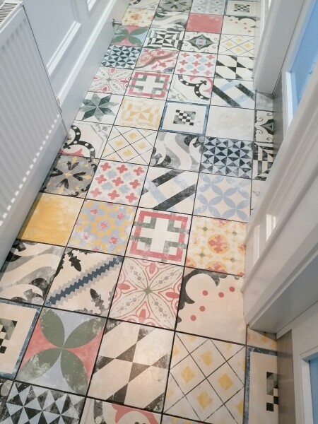 Anyone seen these tiles or know what I could Google! 