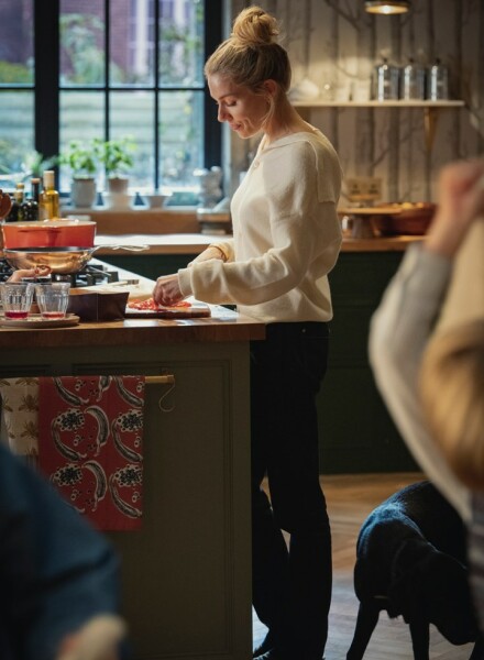 Tea Towel from Anatomy of a Scandal? 