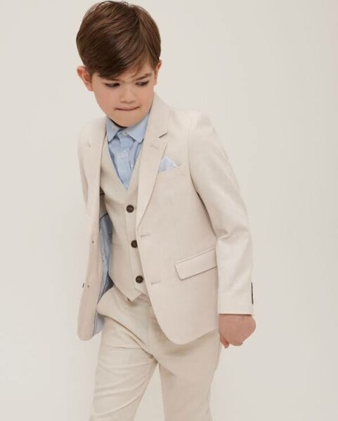 Is this appropriate for a summer wedding??