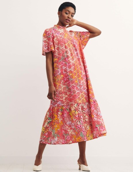 If you are plus size, what are you wearing?