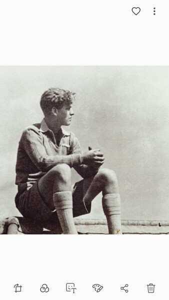 To have a crush on the young Prince Edward?! 