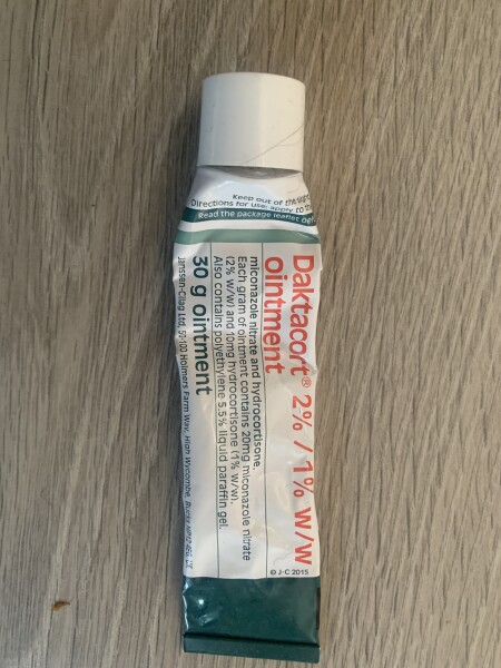 To ask for help with daughter’s vulvovaginitis?