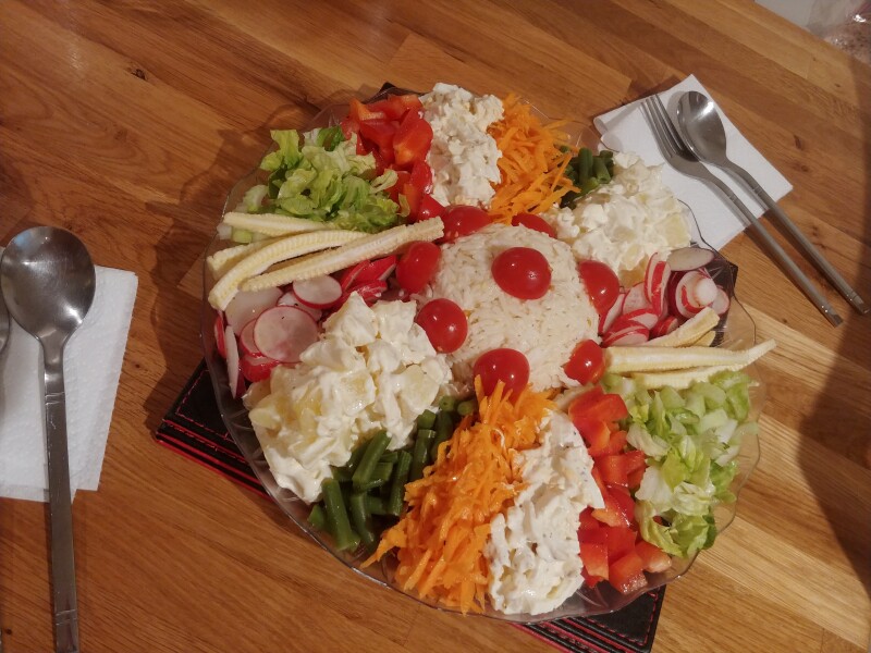 What's your favourite summer meal that's a crowd pleaser with the whole family?