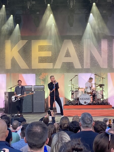Wow… just wow!! Keane live!
